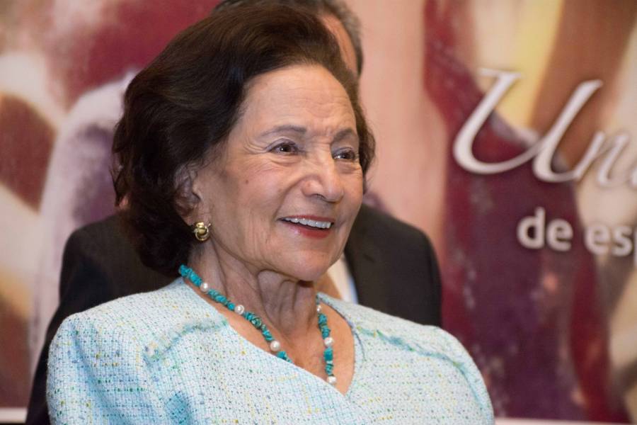 Homenaje s Ifigenia Martínez en la Cámara de Diputados