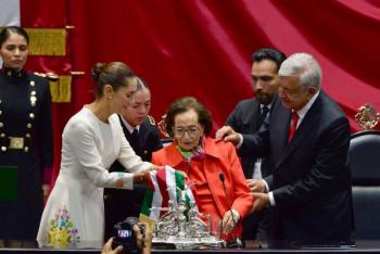 Sheinbaum niega que se haya sacado del hospital a Ifigenia Mart&iacute;nez para su toma de protesta