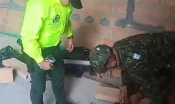 Incautan arsenal de disidencias de 'Iván Mordisco' en operativo conjunto en Caquetá