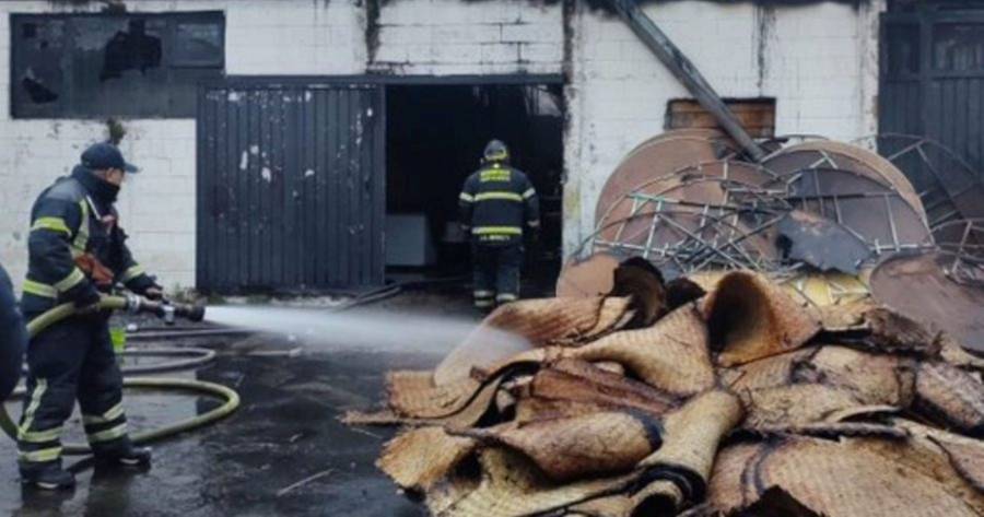 Extinguido incendio en una bodega de &Aacute;lvaro Obreg&oacute;n: Bomberos de CDMX act&uacute;an r&aacute;pidamente