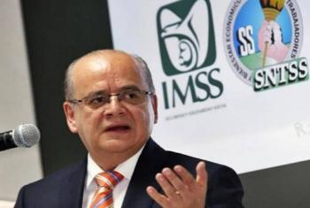 Aumento salarial del 8% para trabajadores del IMSS en octubre