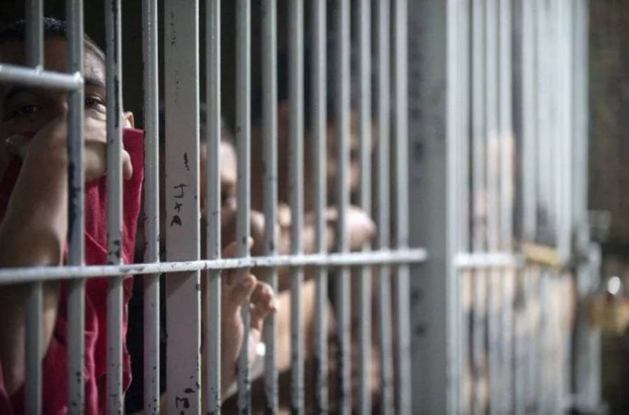 Alarma sanitaria en Cali: Brote de tuberculosis y enfermedades infecciosas en estaciones de policía