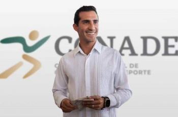 Rommel Pacheco frena la reducci&oacute;n de becas a deportistas en la Conade