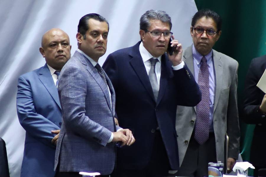 Aprueban reforma que refuerza el papel de Pemex y CFE como empresas públicas del Estado