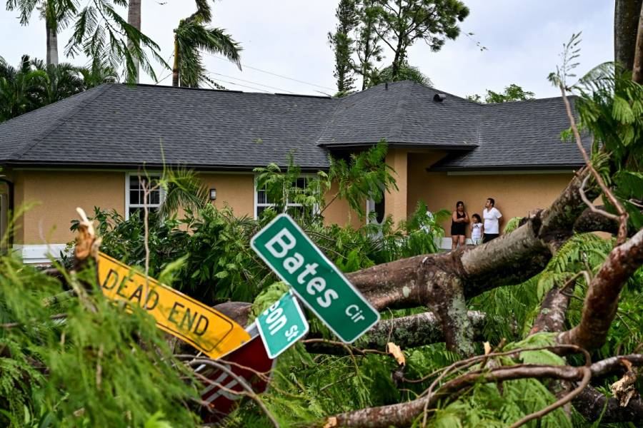 Al menos cuatro muertos y millones de hogares sin luz en Florida por huracán Milton