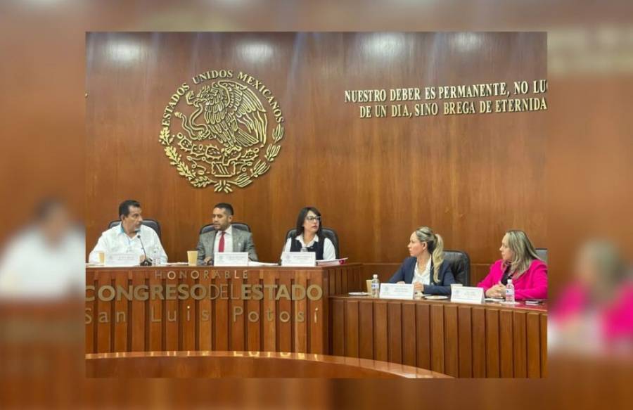 Comisión aprueba reforma al artículo 123 de la Constitución sobre salarios mínimos