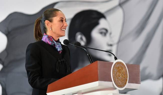 Sheinbaum agradece apoyo a la Sedena para la conmemoración de los 200 años de la República