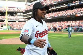 Guardianes se enfrentar&aacute;n a Yankees en serie de campeones de grandes ligas