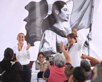Sheinbaum presenta pensi&oacute;n para mujeres mayores, becas y atenci&oacute;n m&eacute;dica en Neza