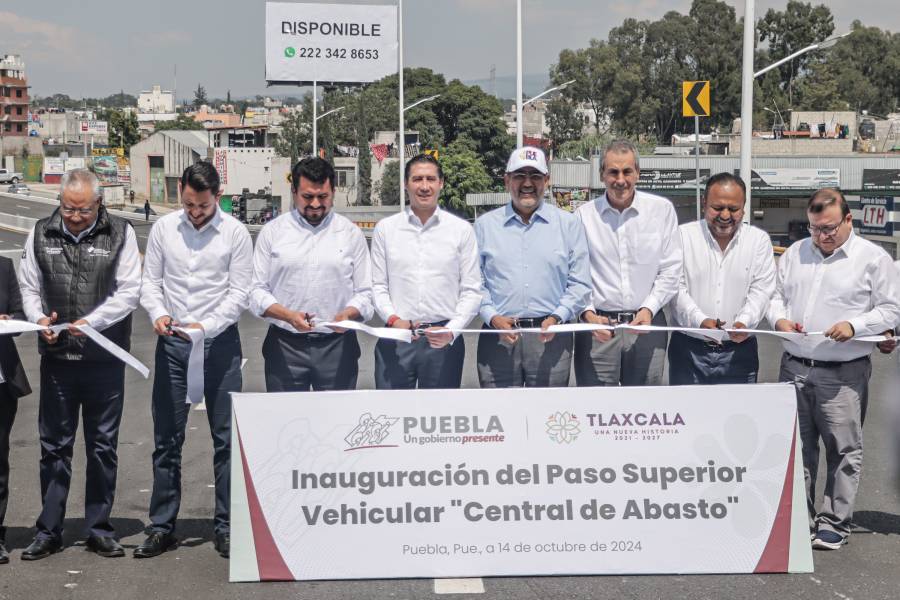 Sergio Salomón inaugura el paso superior vehicular de la Central de Abasto