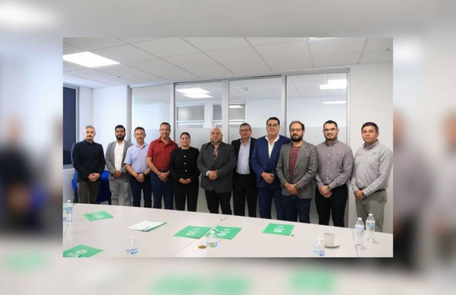 Gobierno Estatal impulsa capacitación para operadores de tractocamión doble articulado