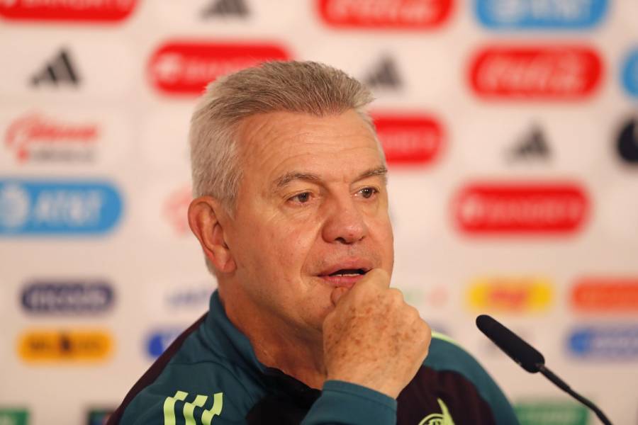 Hospitalizan de emergencia a Javier Aguirre