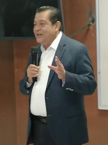Para enfrentar el problema de las adicciones, violencia y recuperar el tejido social, debemos dejar atr&aacute;s colores partidistas:Diputado De la Rosa