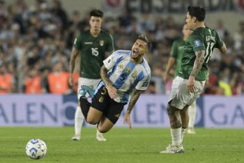 Un Messi Monumental, el regreso del astro a Argentina a puro gol ante Bolivia