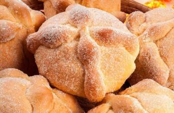 Pan de muerto: la tradici&oacute;n que evoluciona con el paladar