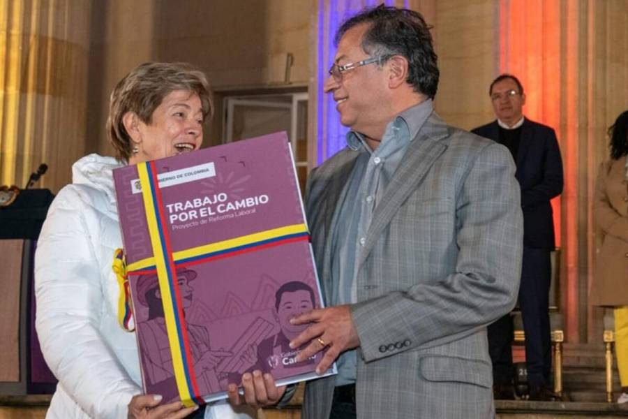 Reforma laboral en Colombia ajusta jornada nocturna y amplía protecciones de trabajadores