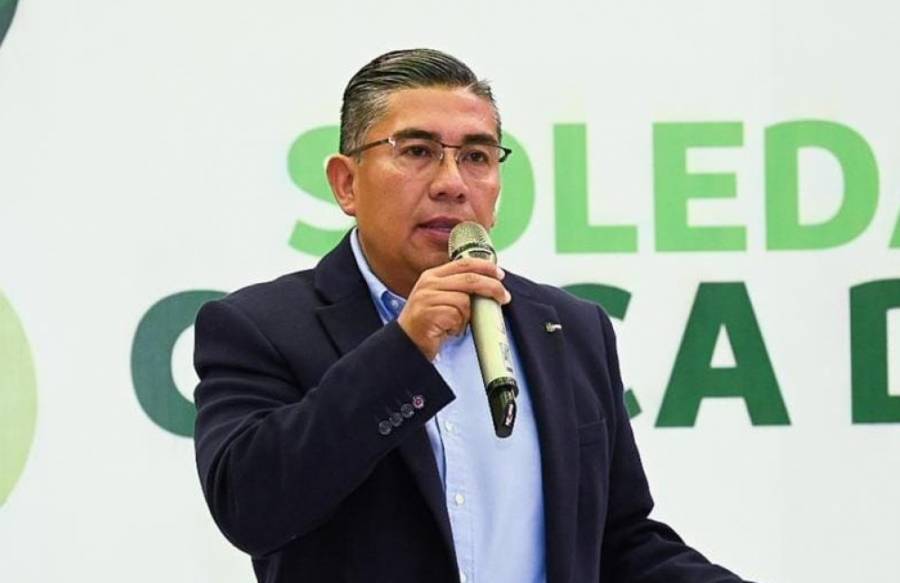 Juan Manuel Navarro Cumple a Habitantes de la Segunda de Reforma con Pavimentación