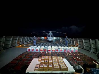 Semar asegura 8.3 kilos de coca&iacute;na en Michoac&aacute;n; 23 personas detenidas