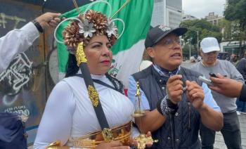 Trabajadores del Poder Judicial marchan hacia el Senado en protesta contra la reforma judicial