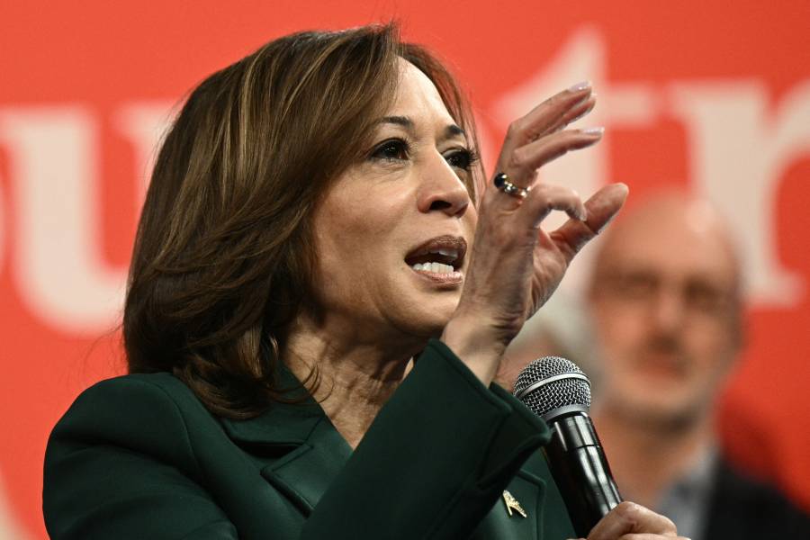 Harris mantiene ventaja financiera sobre Trump