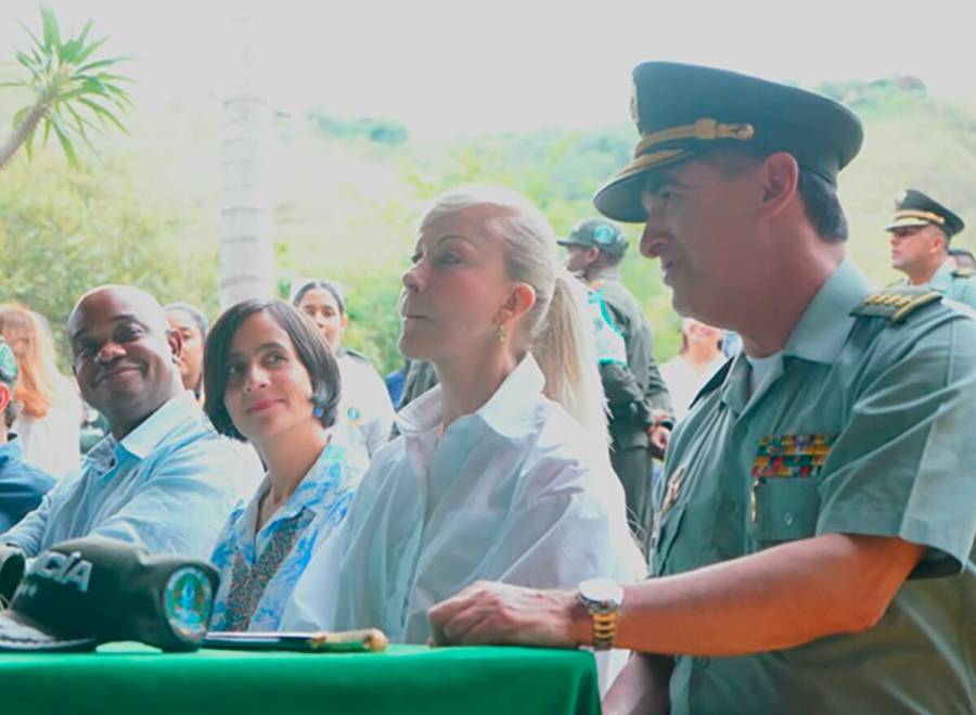 Gobierno de Colombia lanza la Policía del Agua