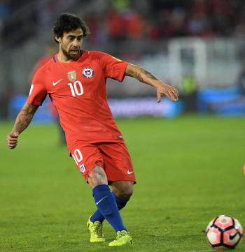 Ex futbolista chileno Jorge Valdivia en prisi&oacute;n preventiva tras denuncia de violaci&oacute;n