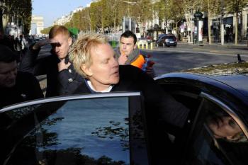 El ex director ejecutivo de Abercrombie es acusado de tráfico sexual