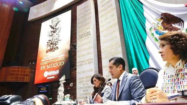 Cámara de Diputados aprueba reforma que reduce edad de pensión y eleva programas sociales a rango Constitucional