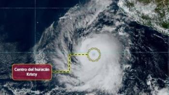 Hurac&aacute;n Kristy alcanza categor&iacute;a 3 y se espera que llegue a nivel 4 esta tarde