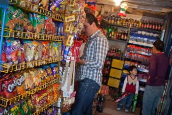 En agosto, se mantuvieron d&eacute;biles las ventas al menudeo en M&eacute;xico