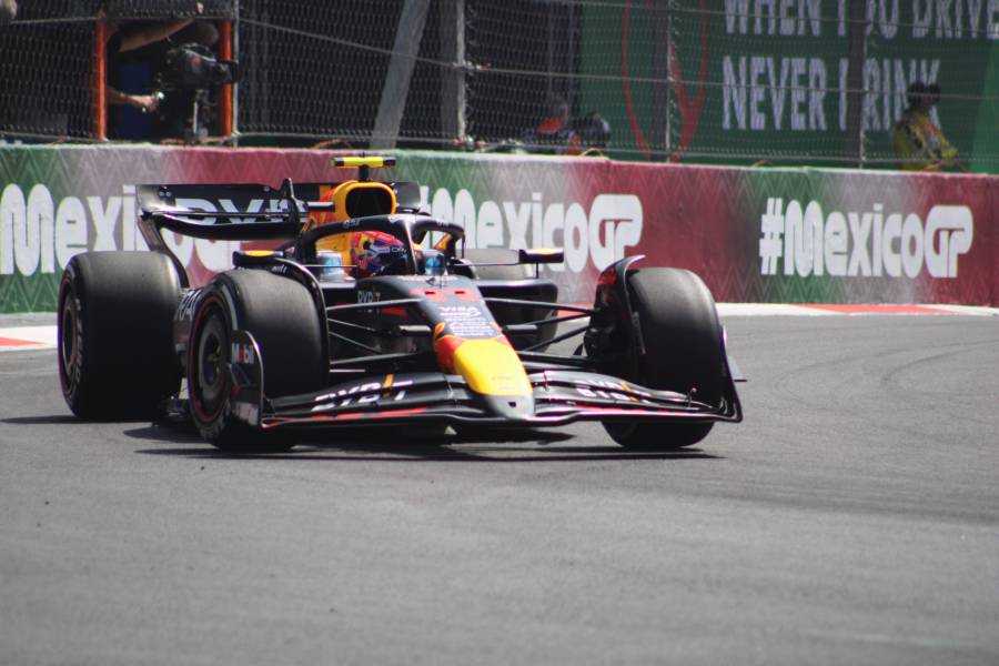 Russell lidera la práctica 1 GP de México; “Checo” Pérez concluye en el lugar 10