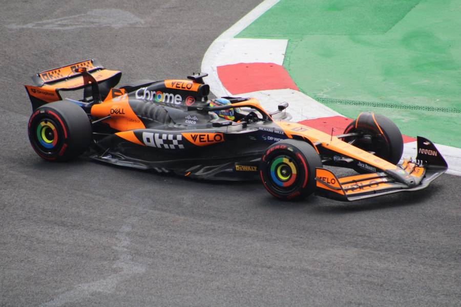 McLaren hace el 1-2 en los terceros libres del GP de México; “Checo” Pérez finaliza 14