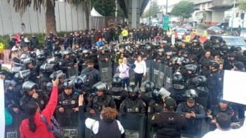 Abogados y Jueces denuncian retenci&oacute;n de Jueza y trabajadores del poder judicial en manifestaci&oacute;n