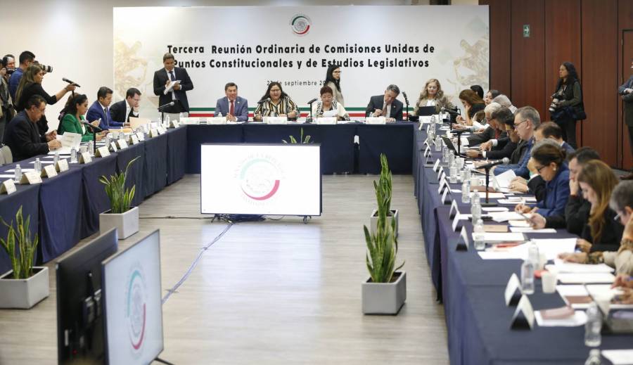 Comisión de Puntos Constitucionales inicia discusión sobre límites al amparo y acciones de inconstitucionalidad