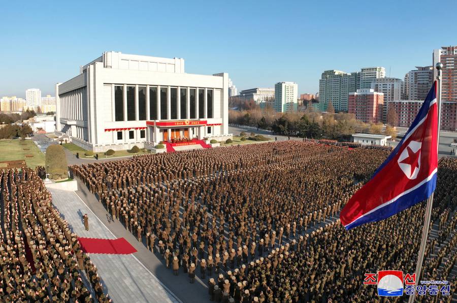 El Pent&aacute;gono afirma que Corea del Norte envi&oacute; 10.000 soldados a Rusia