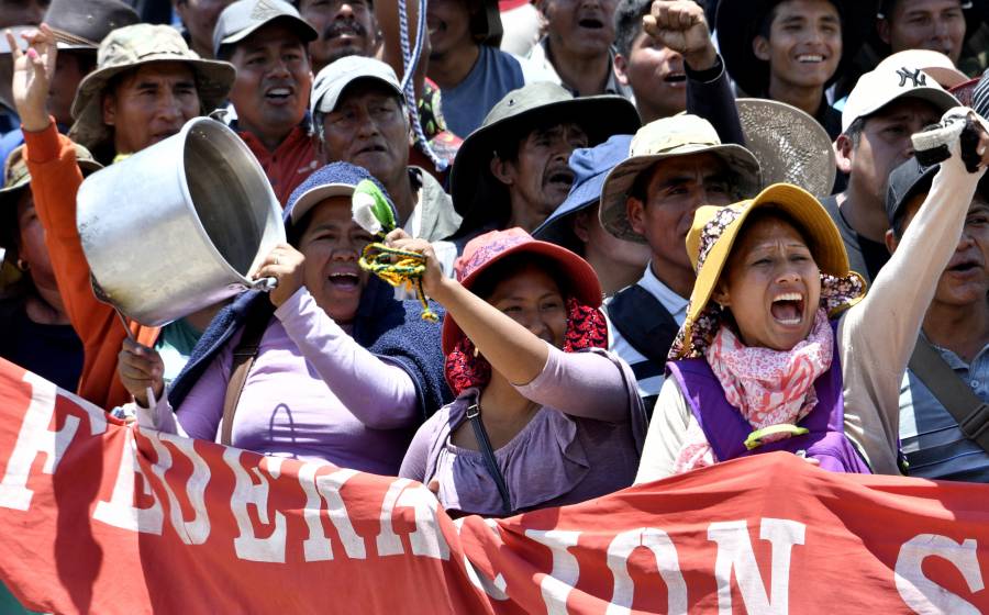 Cerca de 30 heridos deja un nuevo choque entre policías y manifestantes en Bolivia