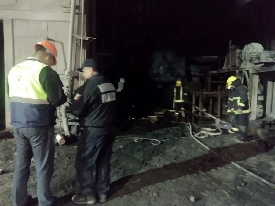 Explosión en planta siderúrgica causa 12 muertos en Xaloztoc, Tlaxcala