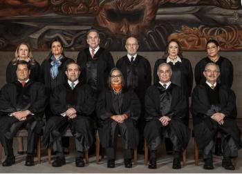 SCJN informa de manera oficial renuncia de 8 de sus 11 ministros; entre ellos Norma Pi&ntilde;a