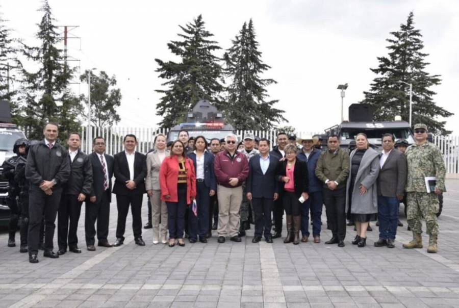 Encabeza Castañeda primera mesa de trabajo con alcaldes y alcaldesas; presenta plataforma del C5