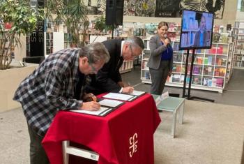 Sistema Mexiquense de Medios Públicos y el FCE firman convenio para transmitir programas literarios