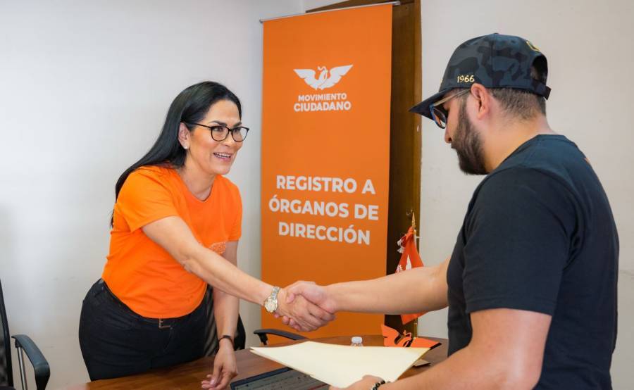 Fedrha Suriano se registra como aspirante para coordinar MC en Puebla