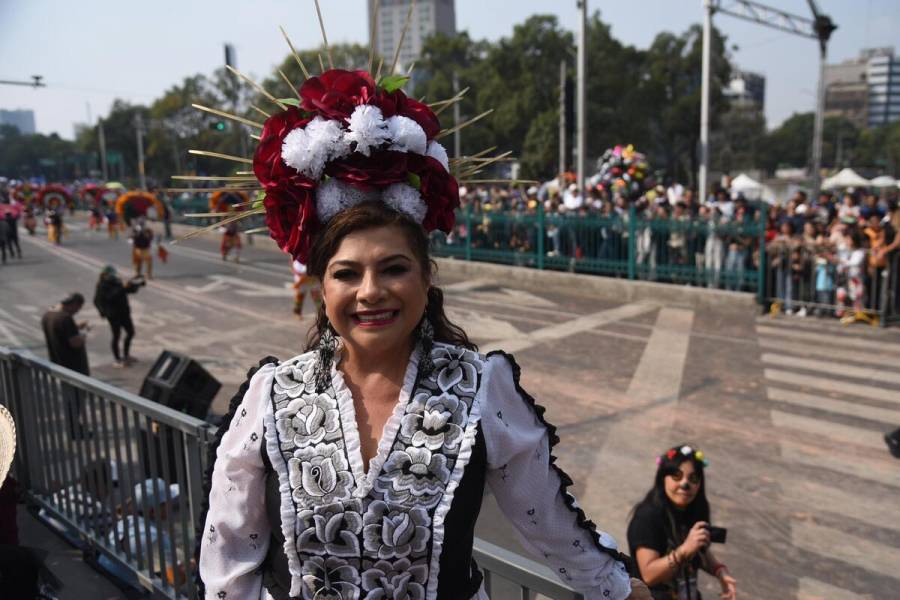 La CDMX es una urbe abierta al mundo, que comparte sus tradiciones: Clara Brugada