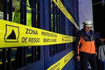 Clausuran el Estadio Azul y la Plaza M&eacute;xico por incumplir medidas de seguridad
