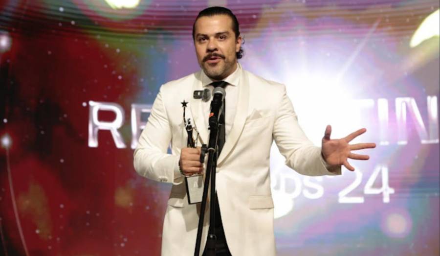 Óscar Martínez y Strategik ganan tres premios en los Reed Latino 2024