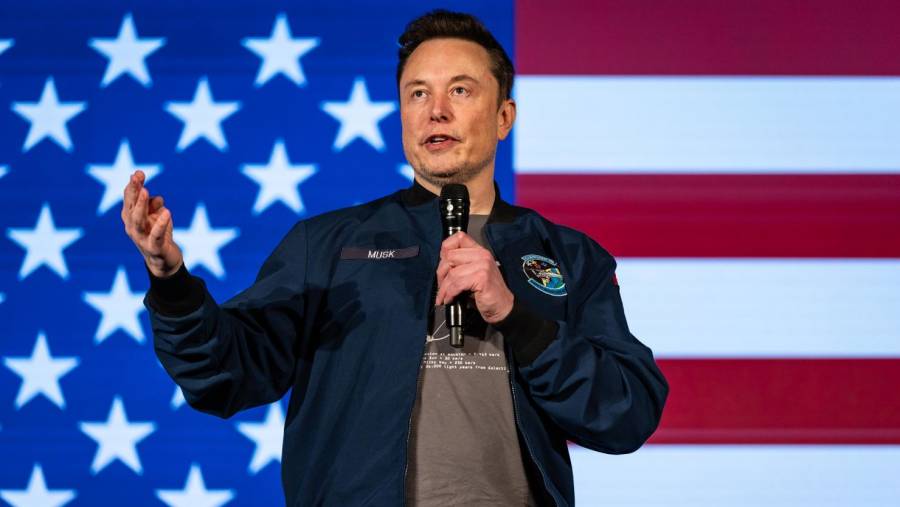 Juez permite que Elon Musk contin&uacute;e con la pol&eacute;mica 