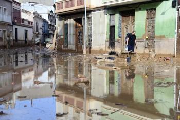 Valencia centra la b&uacute;squeda de v&iacute;ctimas de las inundaciones en subterr&aacute;neos