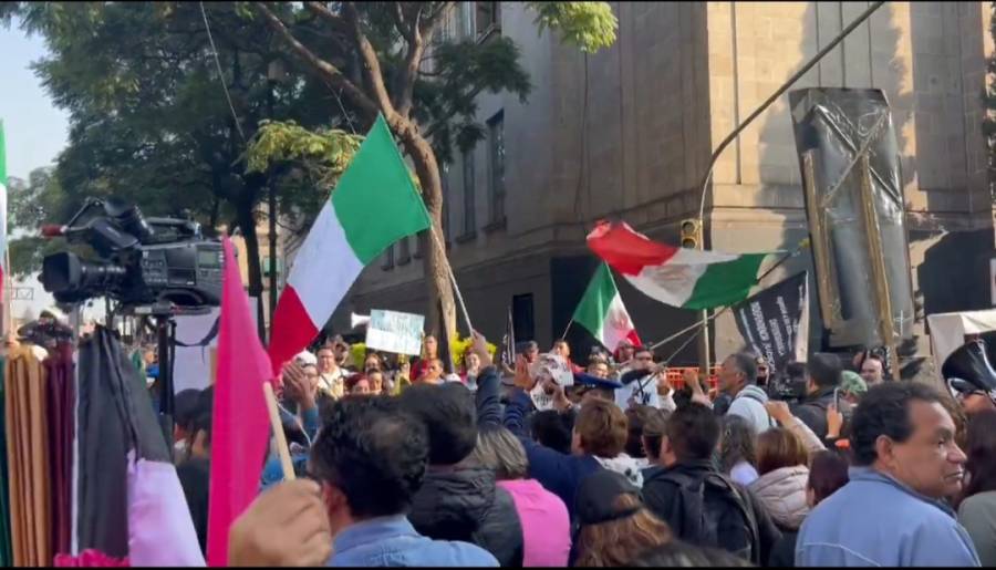 Trabajadores del Poder Judicial se manifiestan en defensa de la independencia judicial