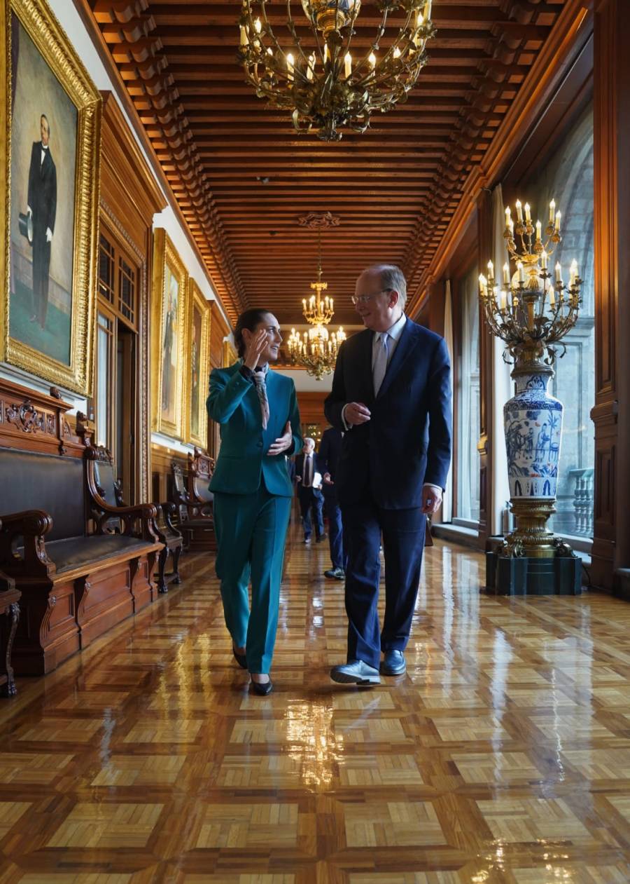 Sheinbaum se reúne con presidente de BlackRock