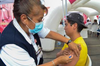 Aplica GEM m&aacute;s de 690 mil vacunas contra influenza y COVID-19 por Temporada Invernal