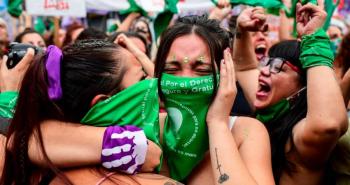 Posponen discusi&oacute;n sobre despenalizaci&oacute;n total del aborto en la CDMX por falta de consenso
